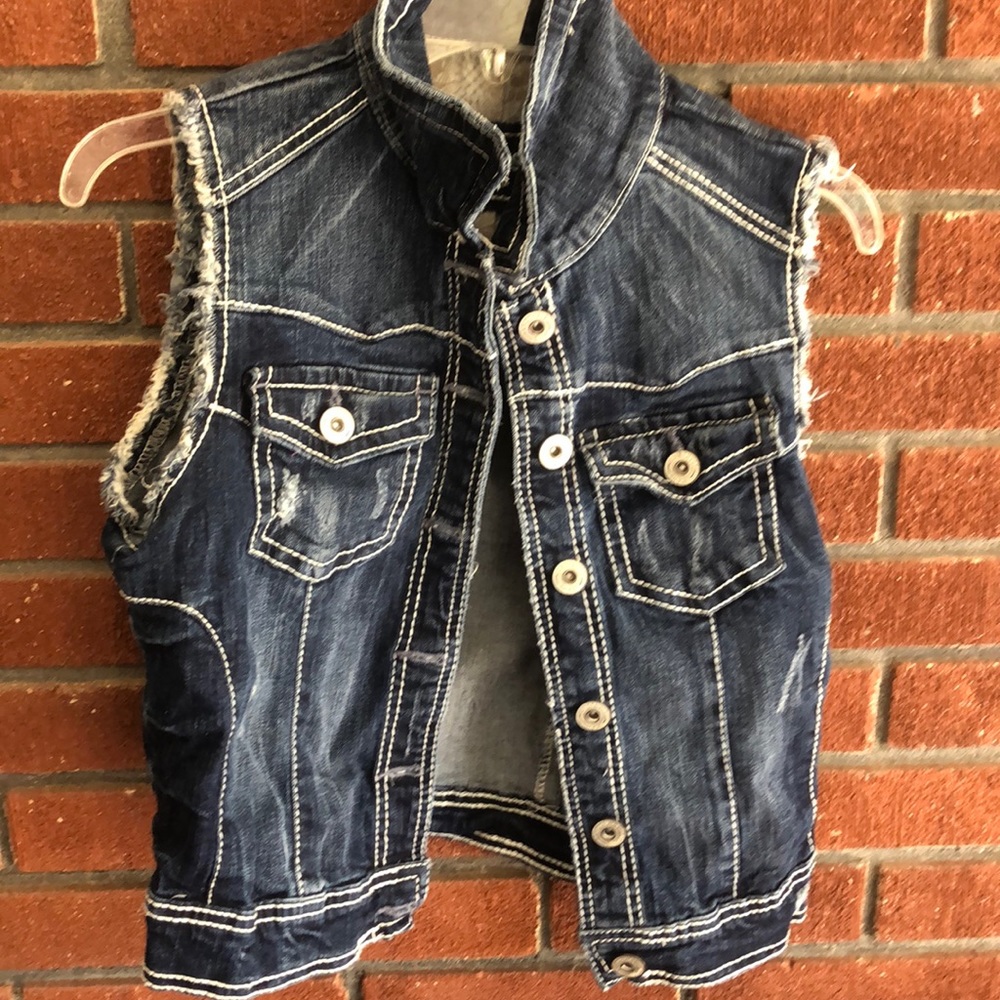 Amethyst girls Denim’s Jacket - size - large
